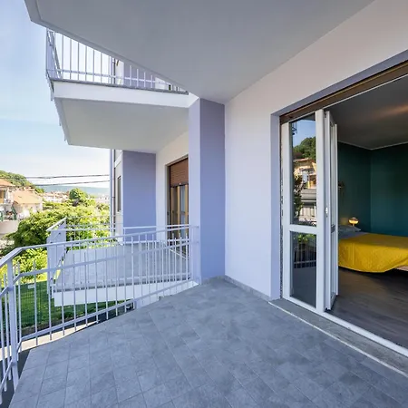 Jervis Apartment *